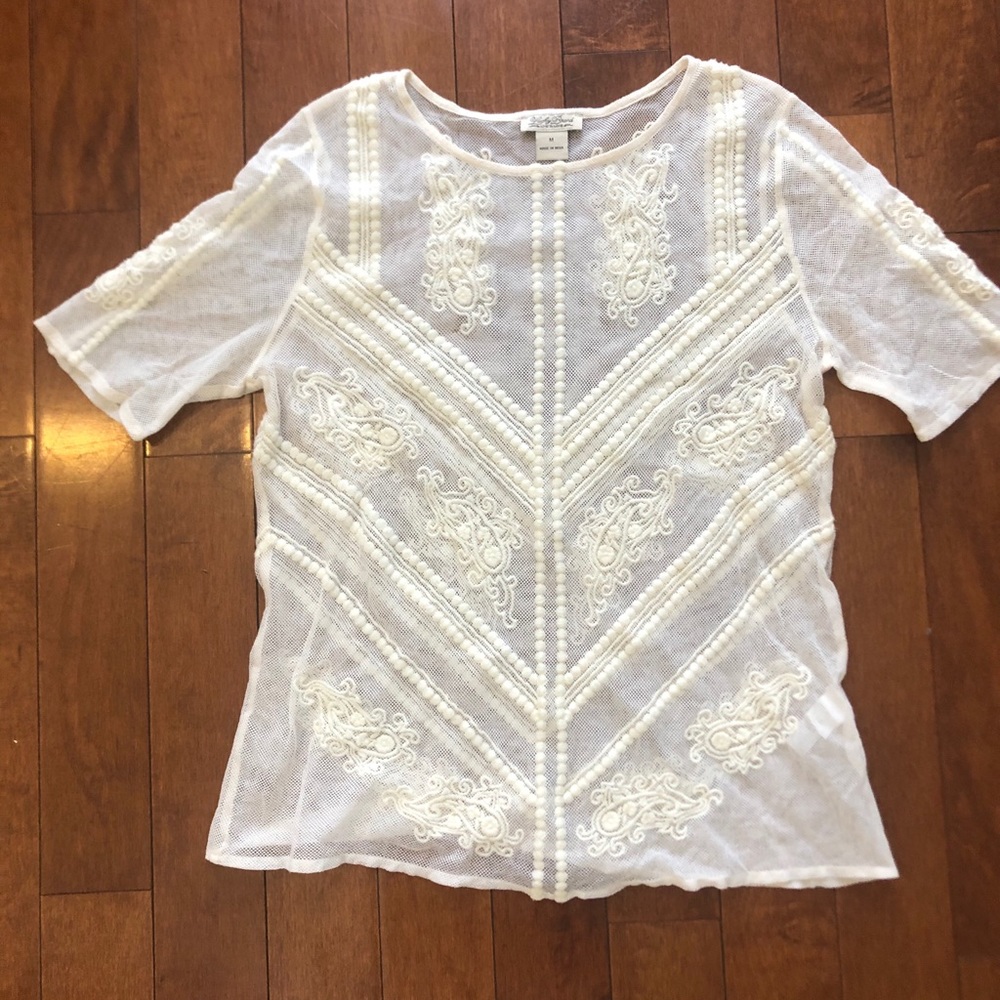 Lucky brand ivory lace detailed top